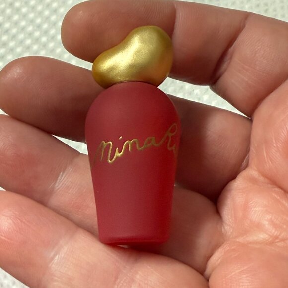 Nina Ricci Deci Dela Red Patent Tote Bag With .17 Fl Oz Mini Perfume Vtg 1994 - Picture 12 of 16